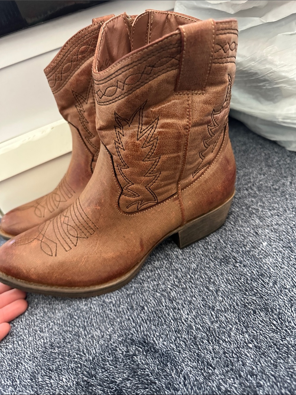 Coconuts by Matisse Tan Brown Western Ankle Boots